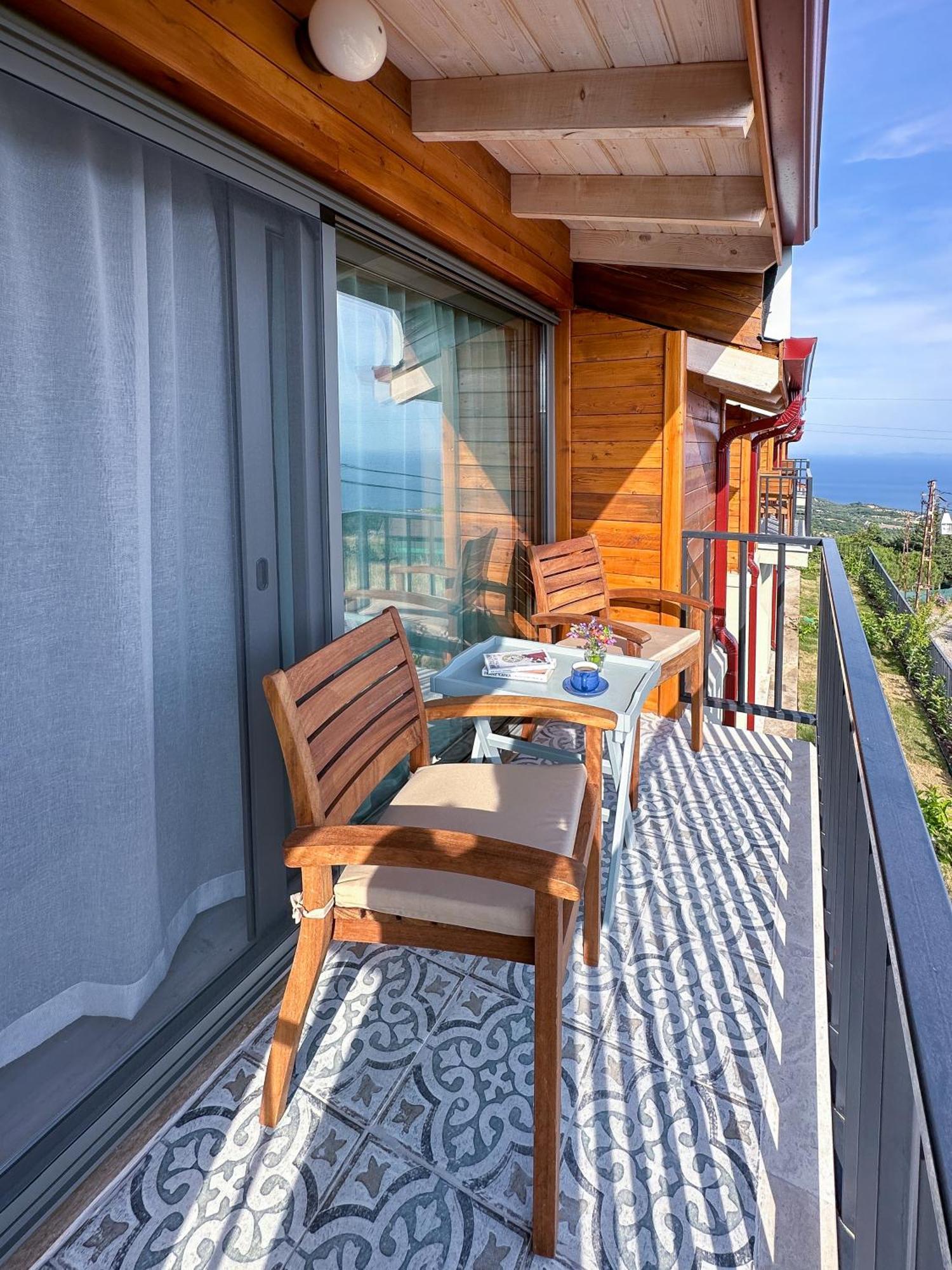 Assos Sizin Ev Villa Ayvacik Exteriör bild